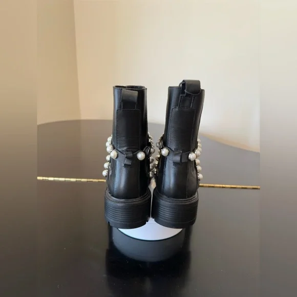 NWT RARE Luxury Winter Minimalist Zara Pearl Strap Genuine Leather Ankle Boots - Picture 14 of 17